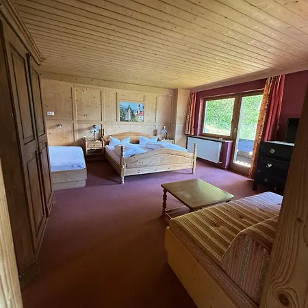 Haeusl Am Roan Reutte Hoefen *
