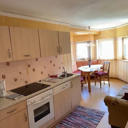 Haeusl Am Roan Reutte Höfen