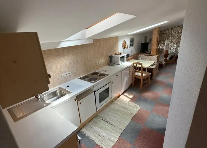 Haeusl Am Roan Reutte Höfen