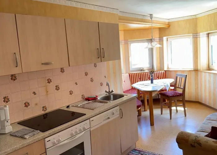 Haeusl Am Roan Reutte Höfen