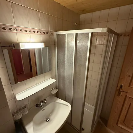 Haeusl Am Roan Reutte Appartamento