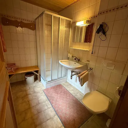 Haeusl Am Roan Reutte Appartamento