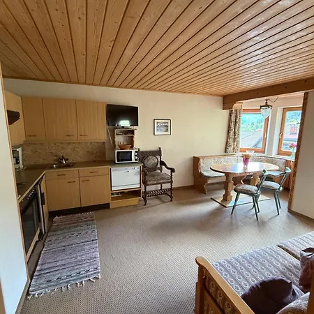 Haeusl Am Roan Reutte Höfen